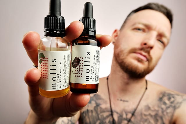 By Elementum Floral + Flaming – recenzja nowych olejków do brody