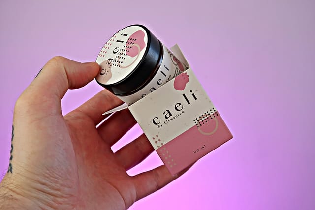 By Elementum Caeli Clay Pomade – recenzja glinki do włosów