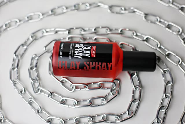 Uppercut Deluxe Clay Spray – recenzja toniku do włosów