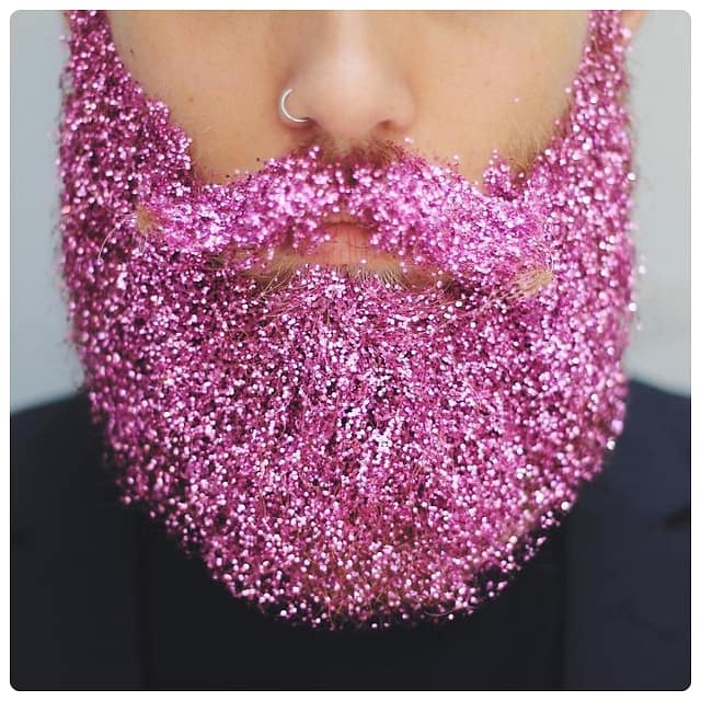Glitter beards – cóż to takiego?