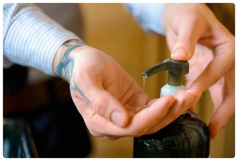 beard_shampoo_for_clean_and_soft_beards_1024x1024